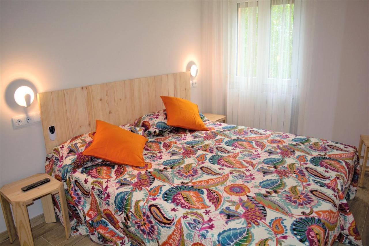 B&B Los Llanos Estella Exterior photo